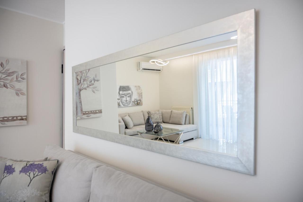 Acropolis Cozy Apartments Atene Esterno foto